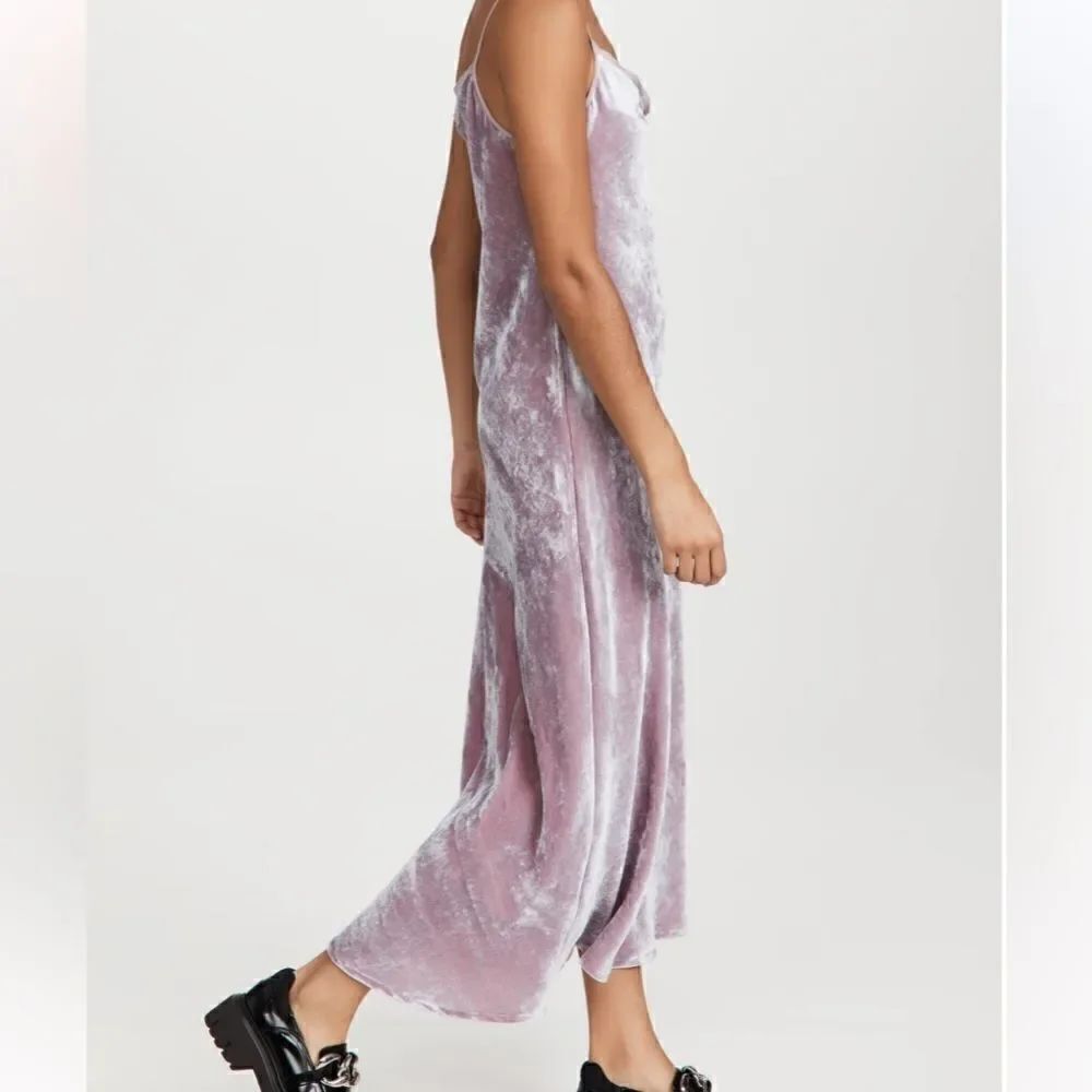 THE
BIAS SLIP DRESS  - Picture 13 of 16